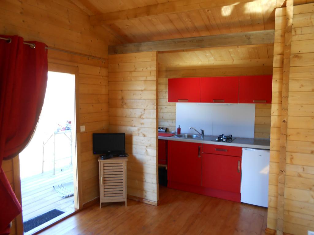 Les Chalets De Lozzi カラキュクシア 部屋 写真